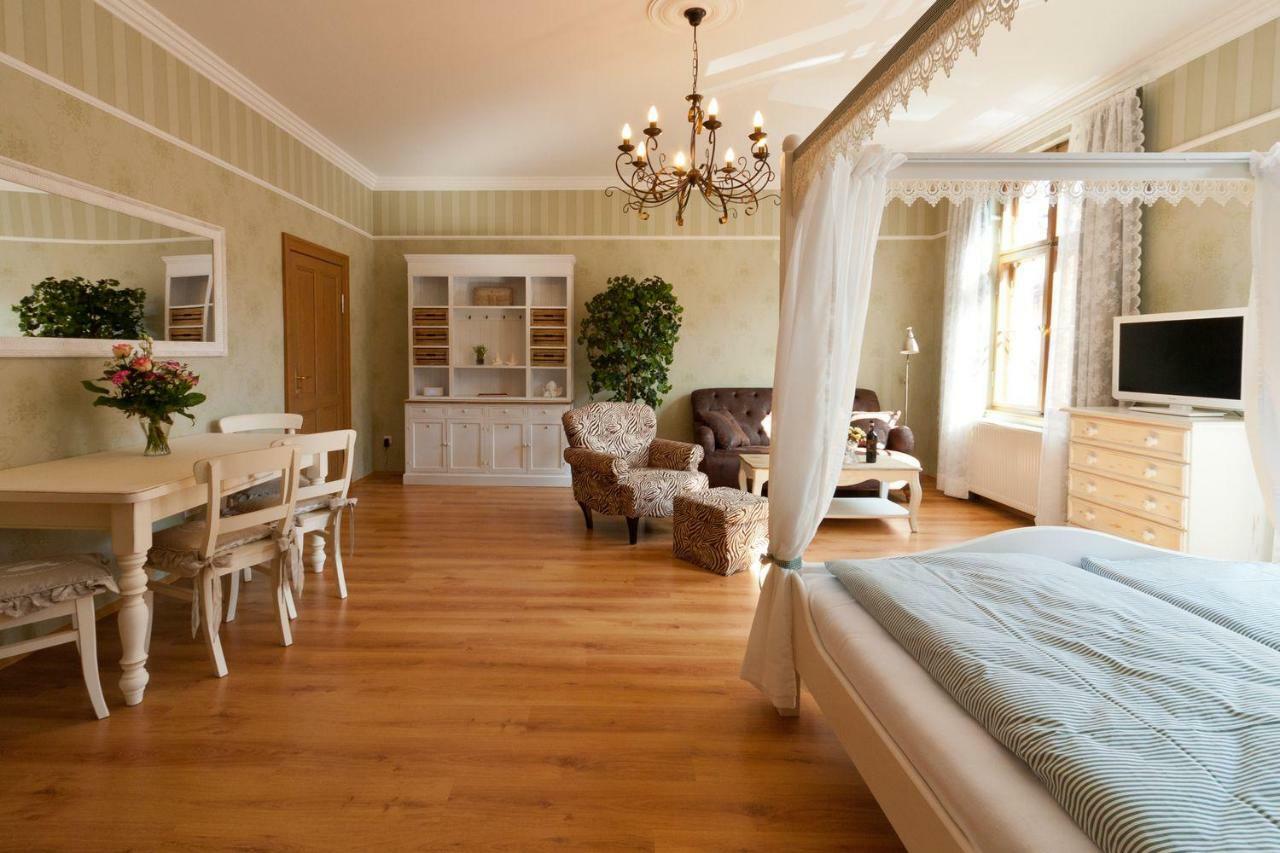 Apartmenthaus Im Hollaendischen Viertel ポツダム エクステリア 写真
