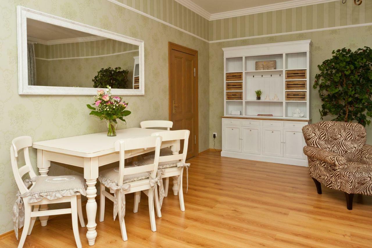 Apartmenthaus Im Hollaendischen Viertel ポツダム エクステリア 写真