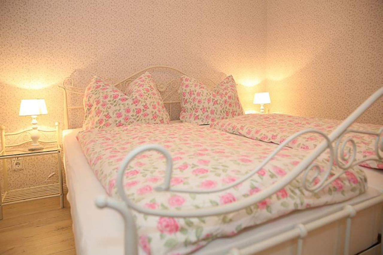 Apartmenthaus Im Hollaendischen Viertel ポツダム エクステリア 写真